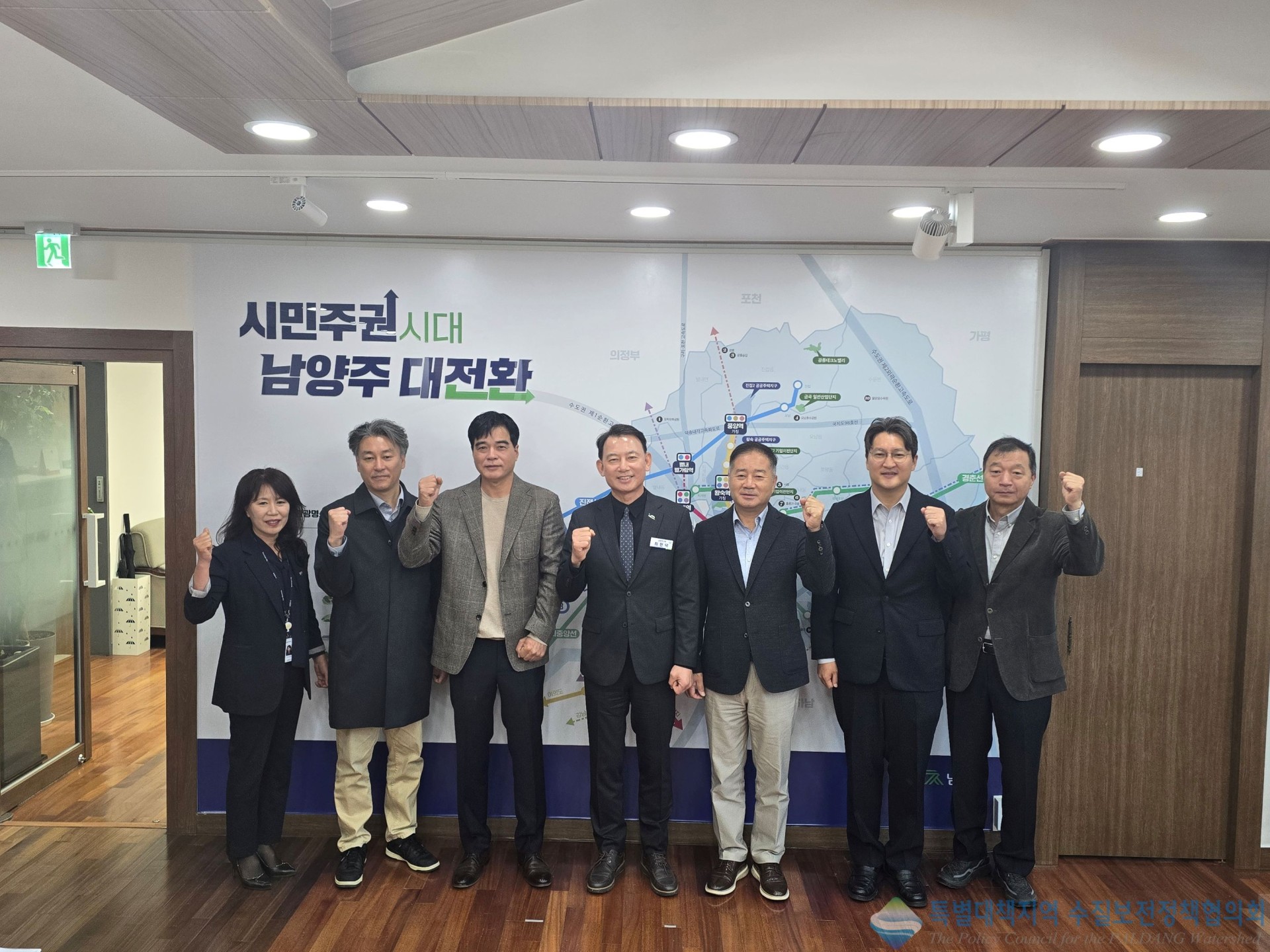 eaa96d2afd227f36662fb7fc397cdcdc_1793323405_6263.jpg
